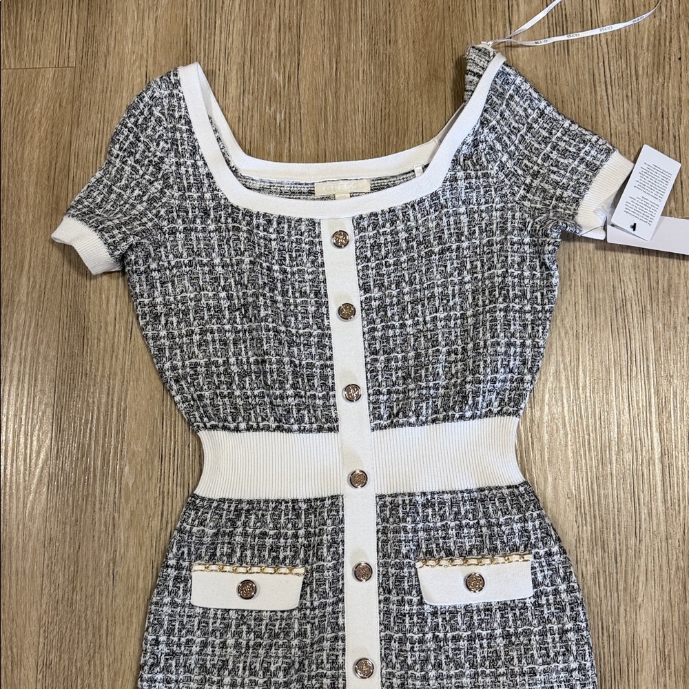 New Guess White-Trim Grey Tweed Knit Dress with Gold Buttons size XS - Picture 2 of 5